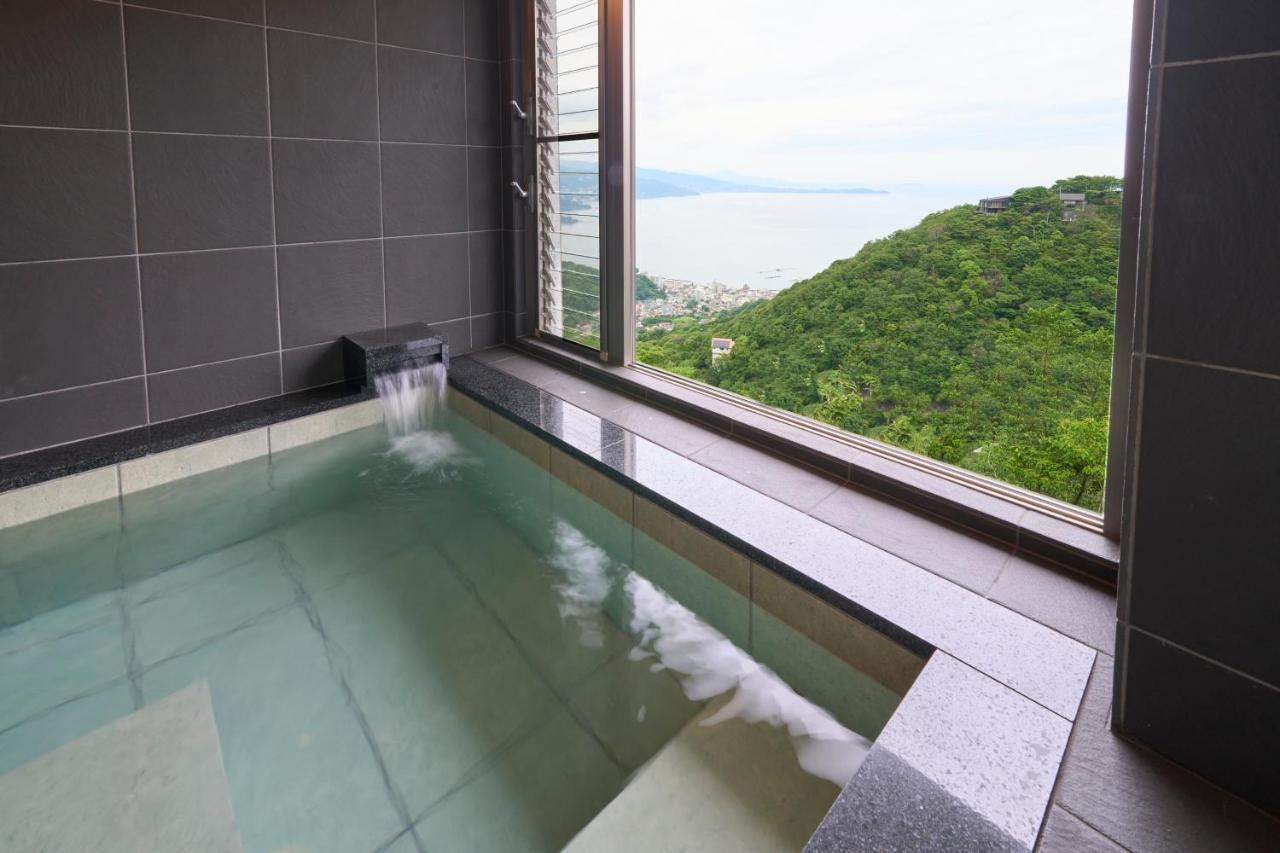 Suite Villa Ocean View Minami-Atami Atami  Exterior foto