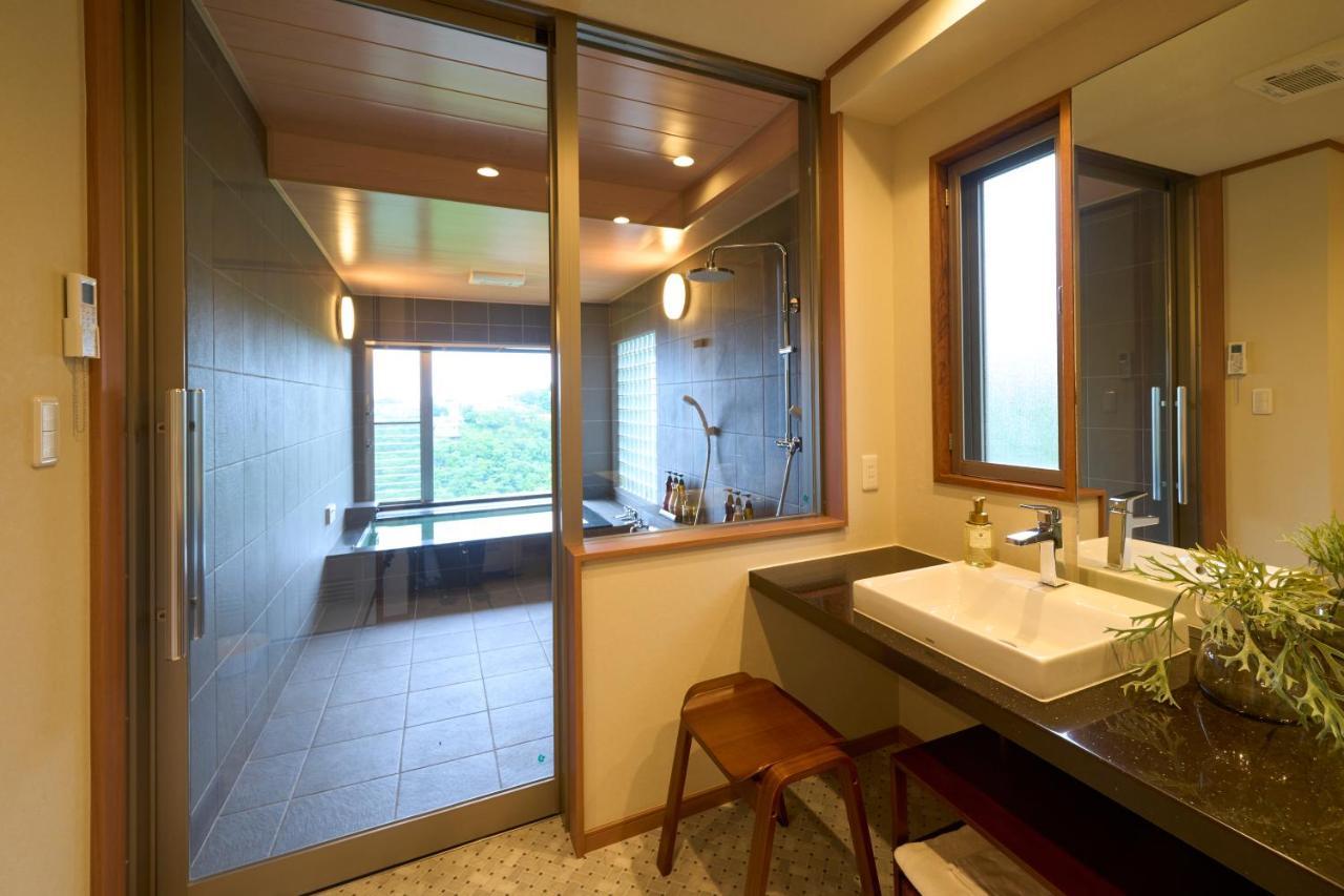 Suite Villa Ocean View Minami-Atami Atami  Exterior foto